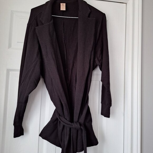 Smash + Tess Black Belted Cardigan - Picture 4 of 8